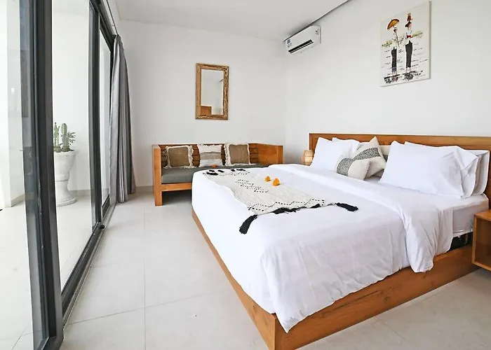 Kiora Villa *